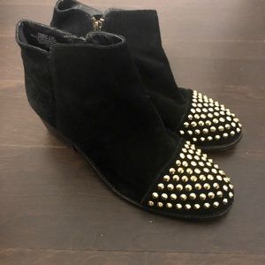 Steve Madden booties with gold studs